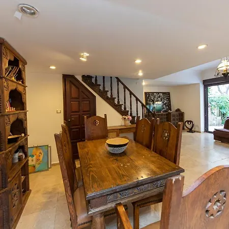 Villa Charming Duplex 2 Min Walk To Torba Beach In Bodrum